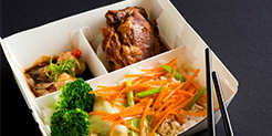 Chee Kei <br/><span class="food-truck__food-name">Braised Pork Ribs Bento Box</span>