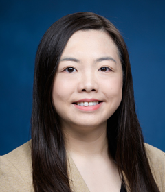 何芷婷女士