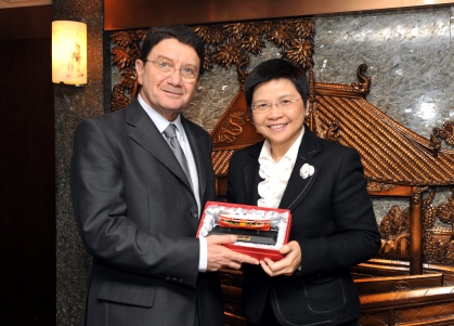 SCED meets Secretary-General of UNWTO 1