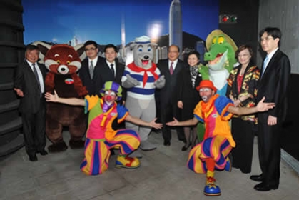 特 區 政 府 代 表 團 於 台 中 市 出 席 《 香 港 之 夜 》 綜 藝 晚 會  3