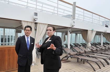 SCED visits cruise liner and data centre 3
